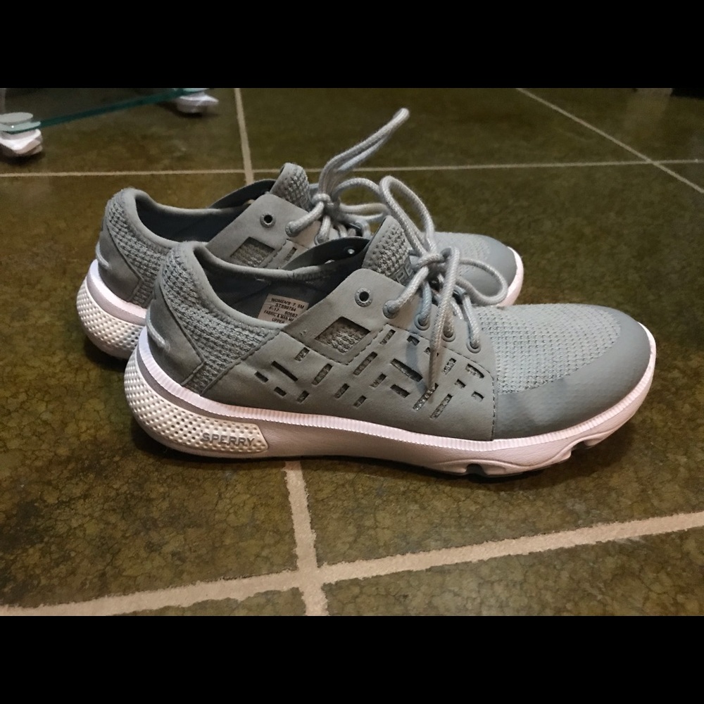 Sperry tennis shoes-light blue